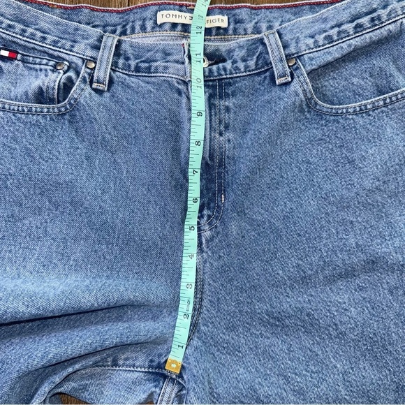 Vintage Tommy Hilfiger Blue Jeans High Rise Mom Jeans 90s Baggy y2k Straight Leg - Picture 5 of 11
